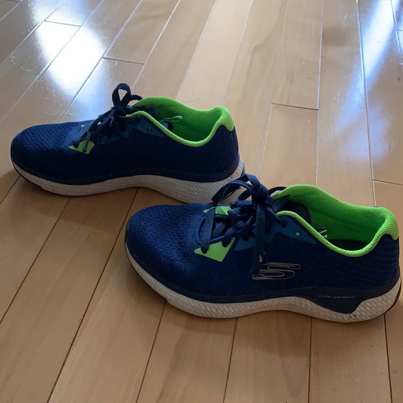 🌟HostPick🌟Skechers Sneakers- size 3 Boys Youth - Picture 11 of 13